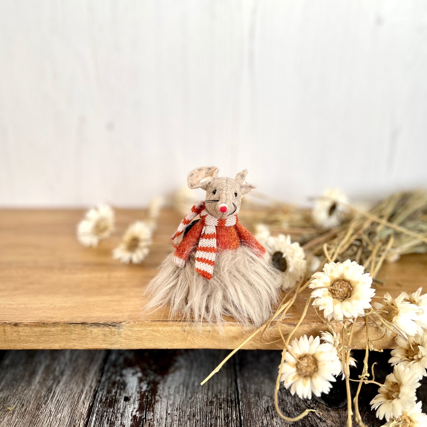 Spring Style Fluffy Felt Mouse Shelf Sitters