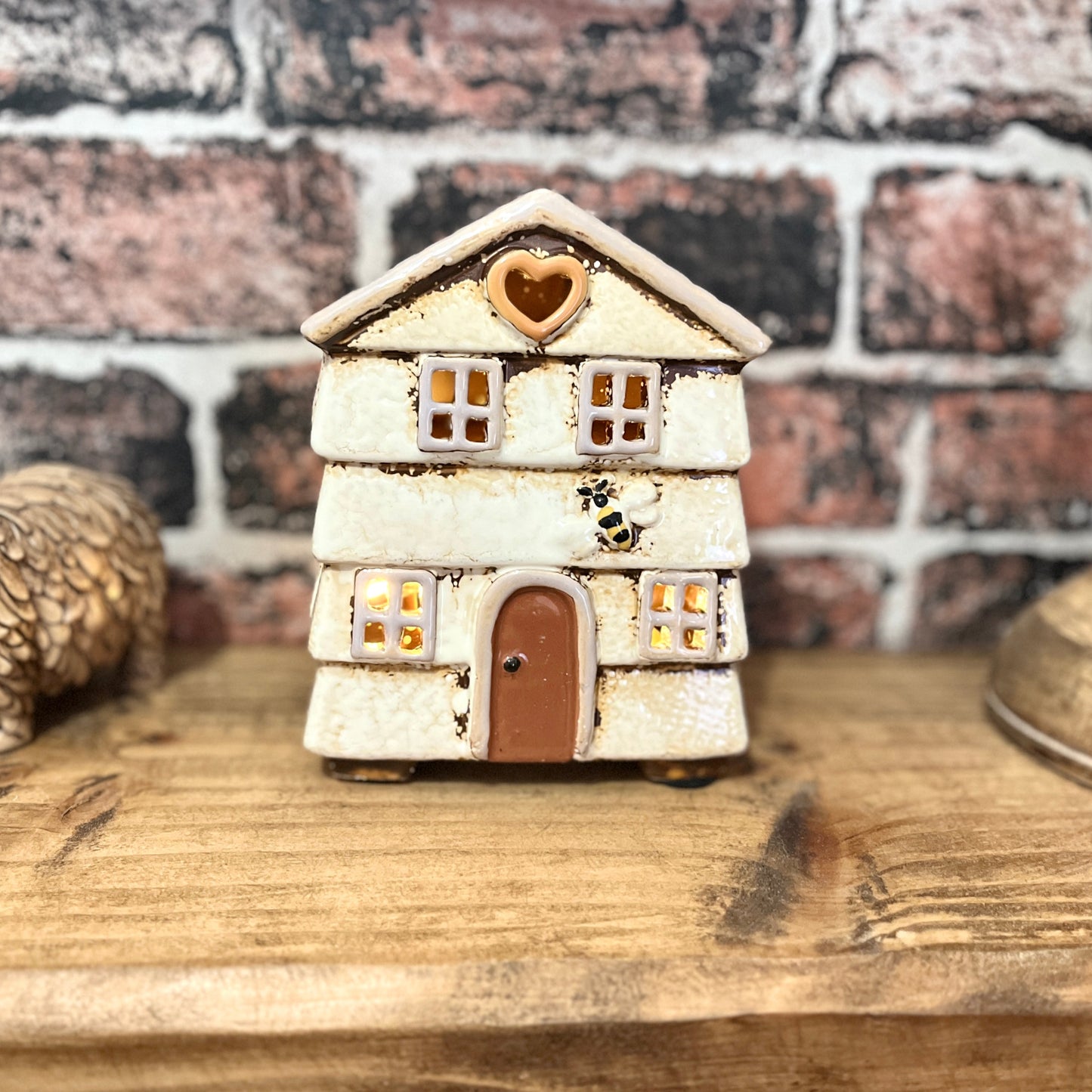 Cream Ceramic Beehive Tealight Holder