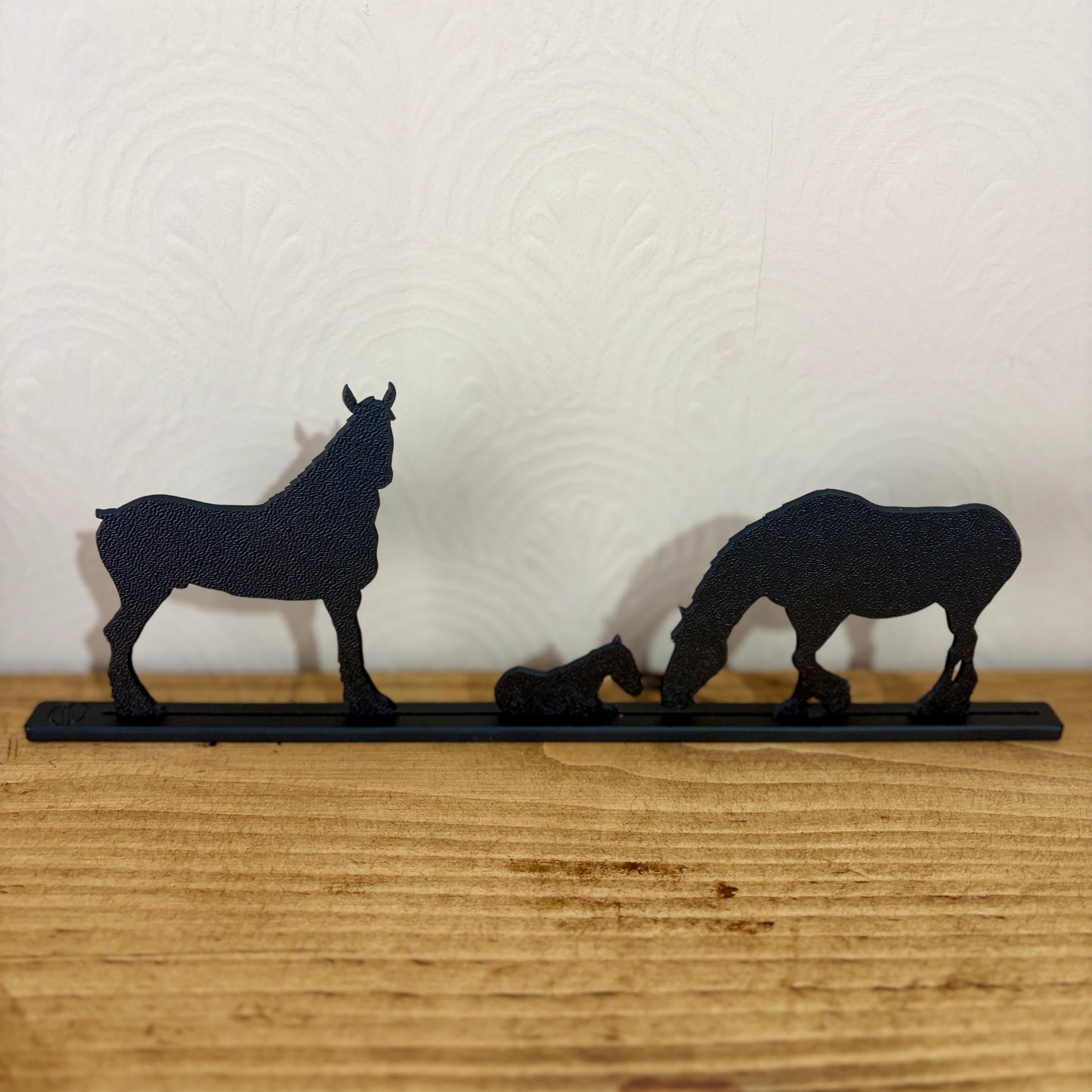 Heavy Horse Family Silhouette Topper