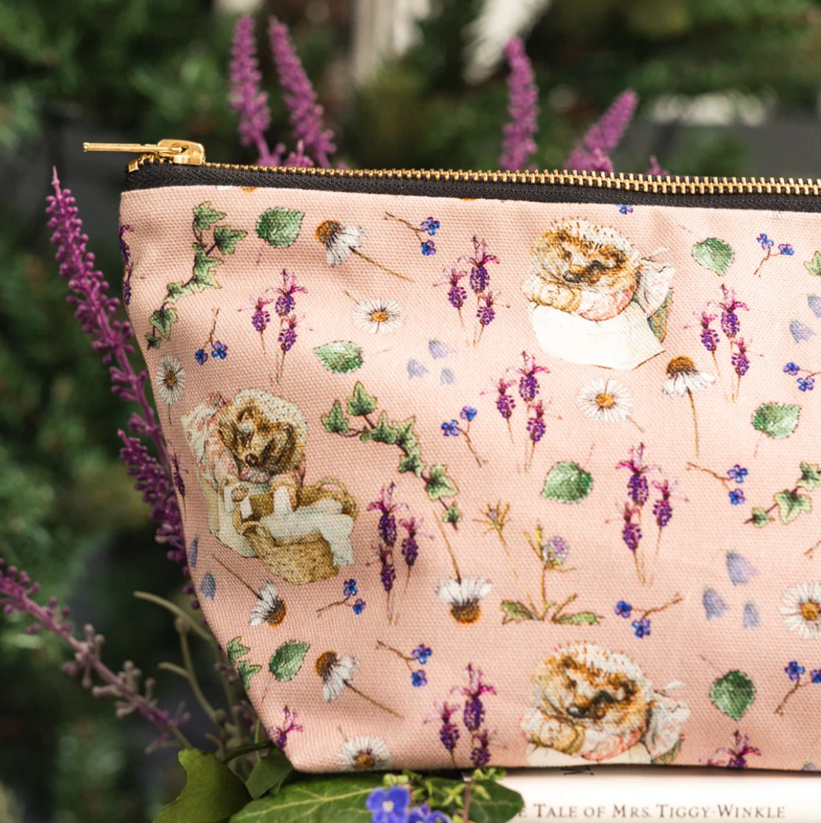 Mrs Tiggy-Winkle Wash Bag