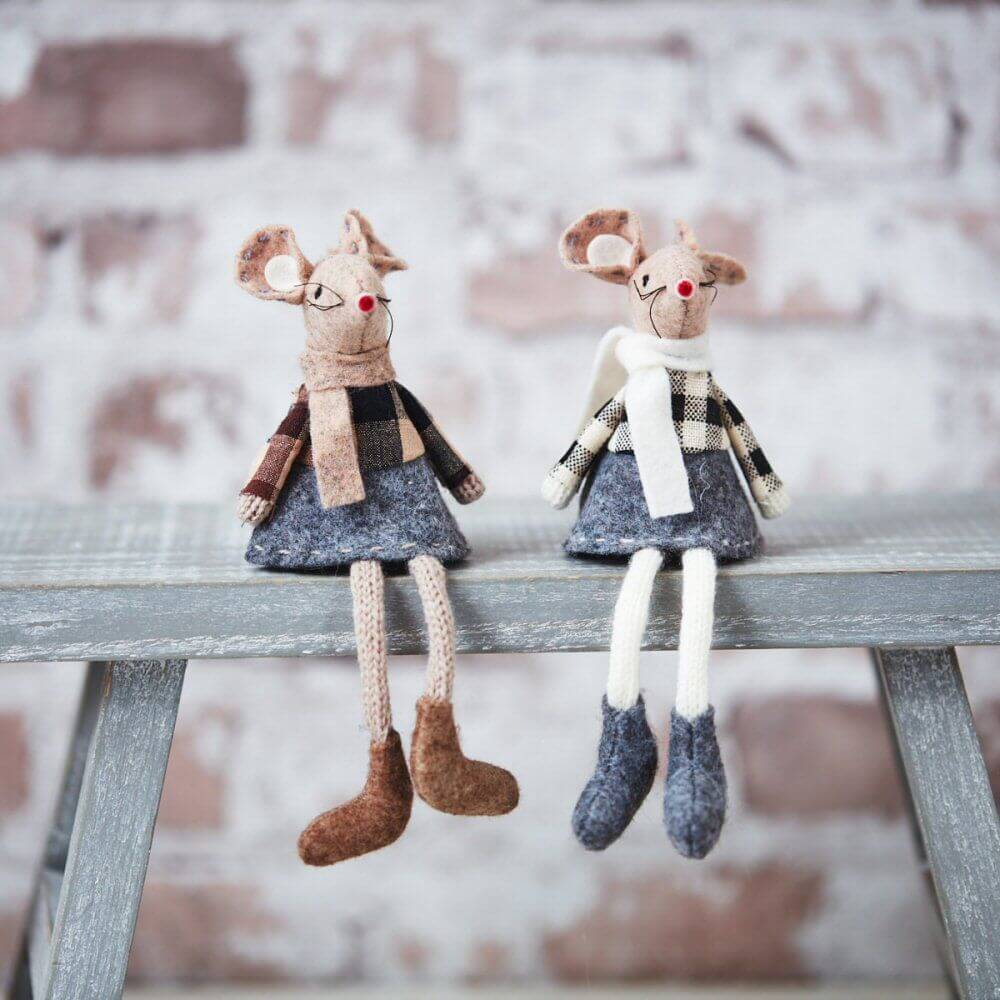 Charming Sitting Mouse Ornament with Scarf