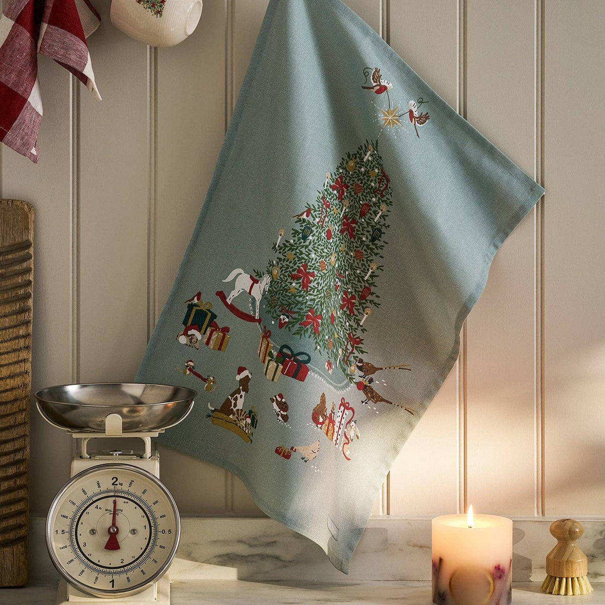 Traditional Christmas Scene Tea Towel
