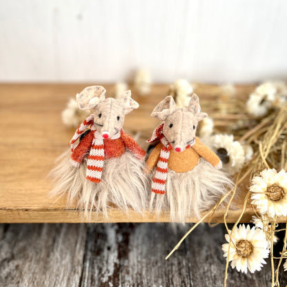 Spring Style Fluffy Felt Mouse Shelf Sitters