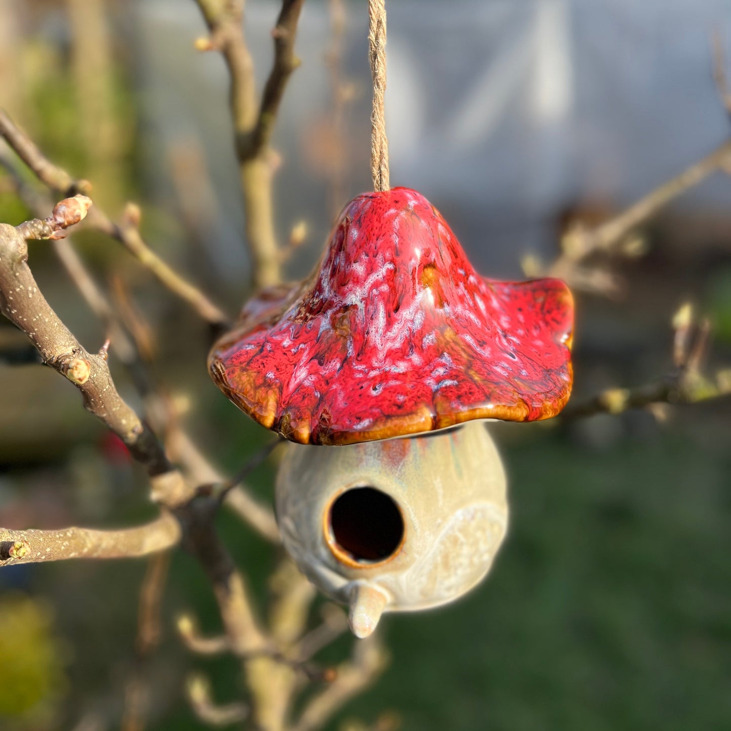 Hanging Ceramic Mushroom Shaped Birdhouse – Rustic Garden Decor for Bird Lovers