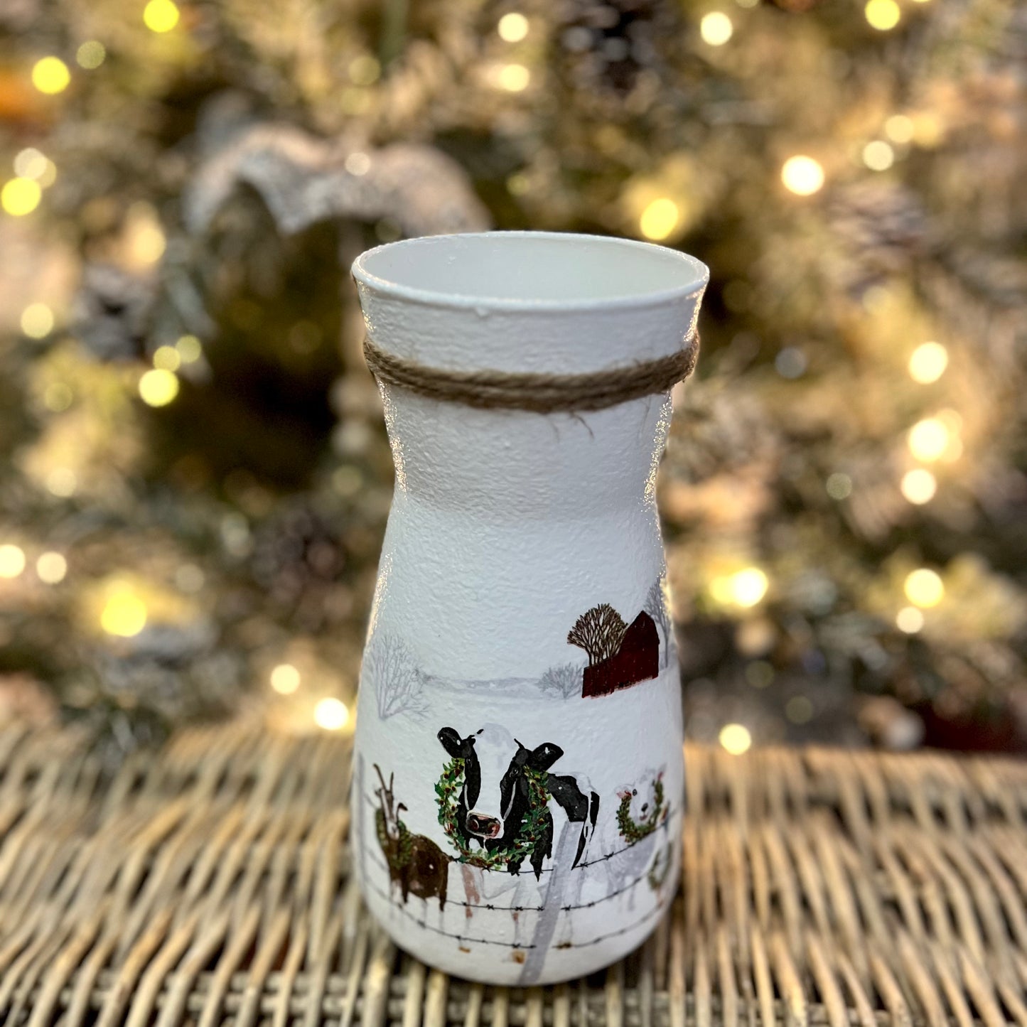 Farmyard Animal Christmas Vase | Country Christmas Decor