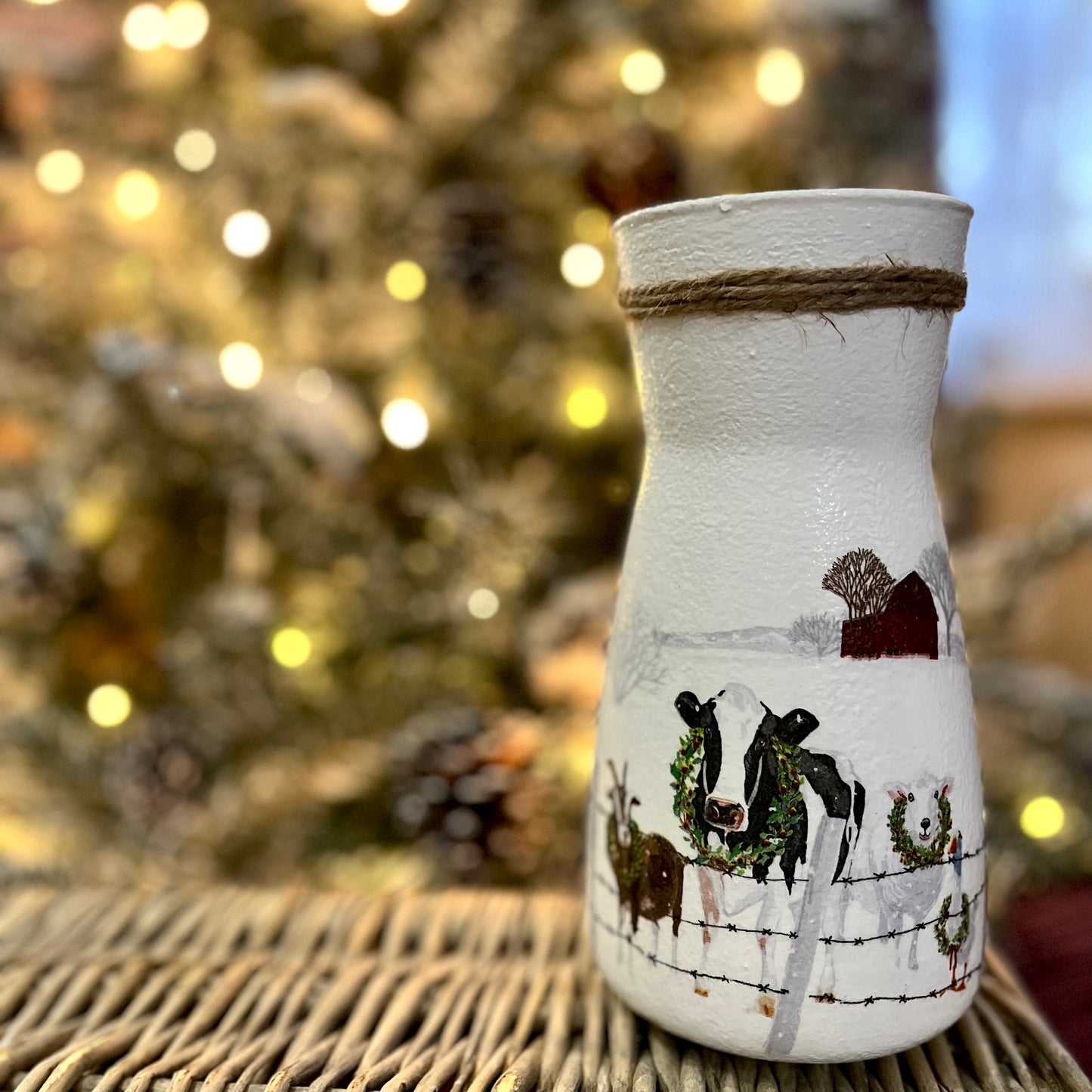 Farmyard Animal Christmas Vase | Country Christmas Decor
