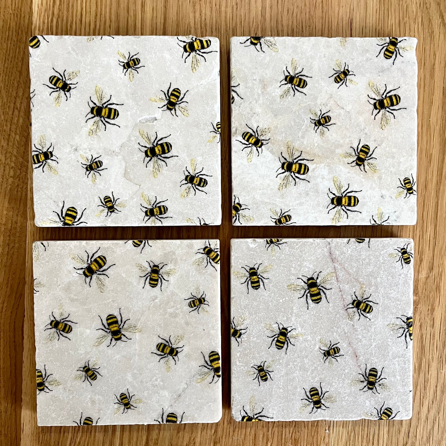 Scattered Bees Coaster Set
