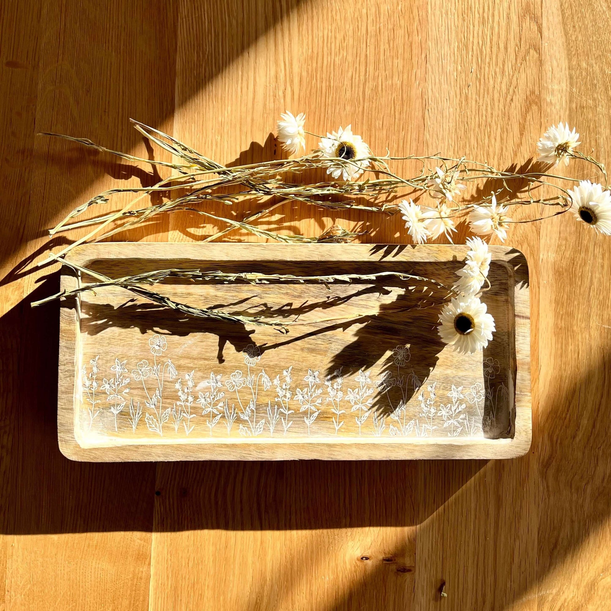 Large Etched Tray With Flowers Display