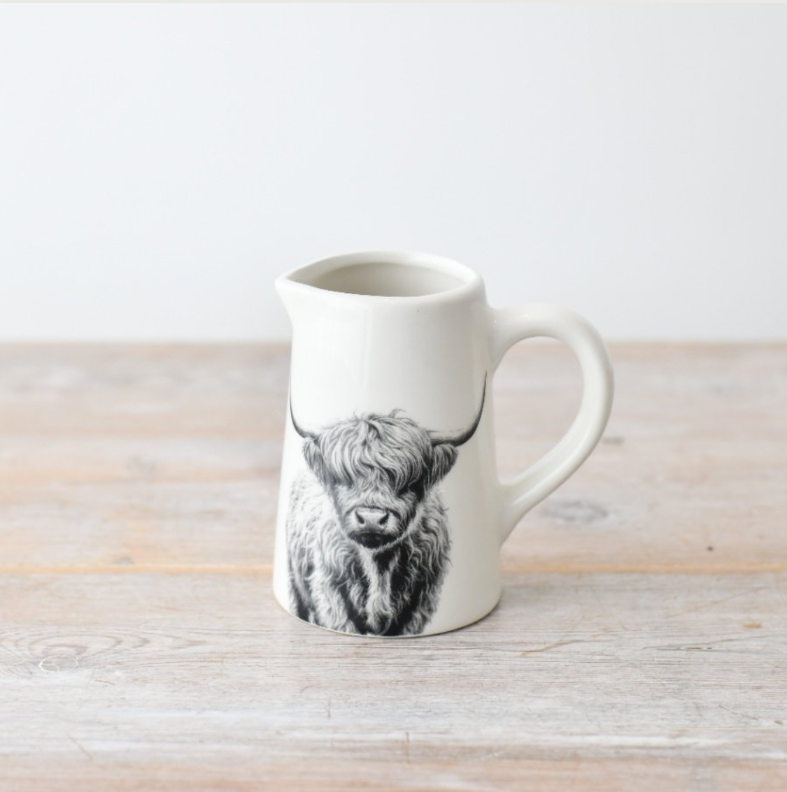 Small Cute Highland Cow Jug Vase