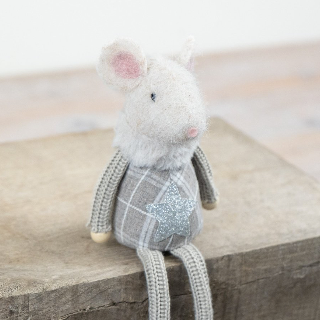 Festive Fabric Mouse Shelf Sitter